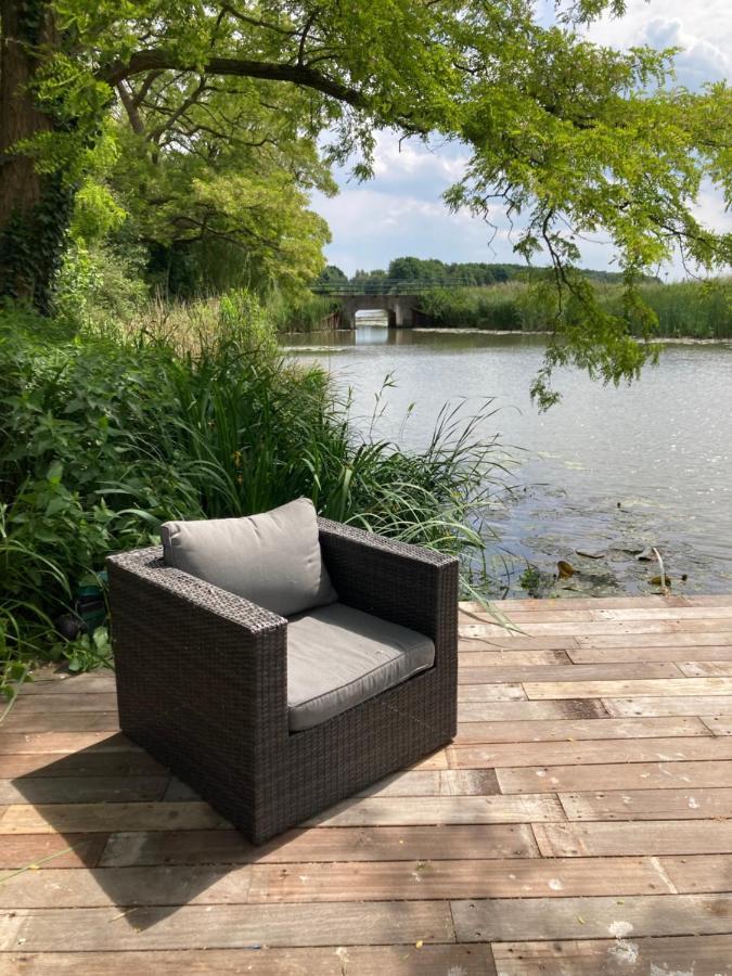 Domaine De La Bergerie Villa Zuid-Beijerland Екстериор снимка